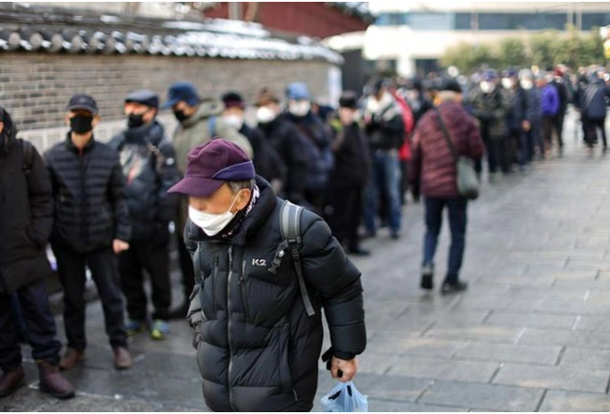 1/3 người H&agrave;n Quốc sống một m&igrave;nh trong x&atilde; hội si&ecirc;u gi&agrave;- Ảnh 2.