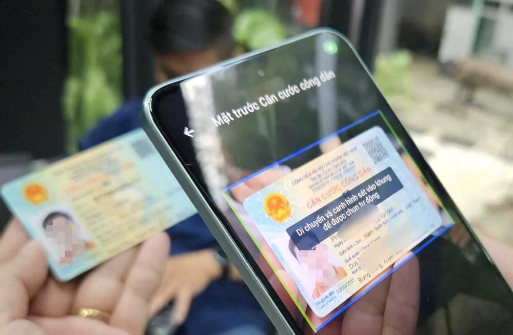 Từ 1/1/2026, Vietcombank, VietinBank, Agribank, BIDV... ngừng chấp nhận loại giấy tờ n&agrave;y, ai chưa cập nhật bị ngừng giao dịch r&uacute;t tiền/ chuyển tiền- Ảnh 2.