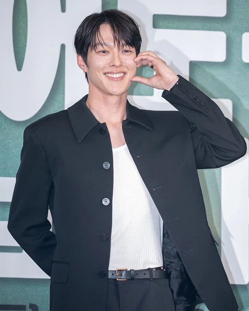 Nam thần cao 1,87 m đang gây bão màn ảnh- Ảnh 23.