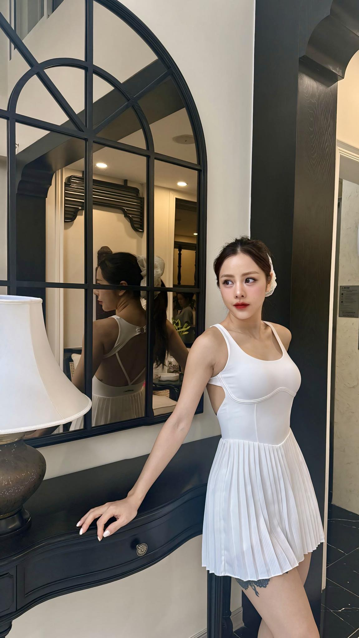 Nhan sắc mẹ đơn th&acirc;n được nam diễn vi&ecirc;n k&eacute;m 6 tuổi y&ecirc;u say đắm, sở hữu nh&agrave; 9 tầng ở trung t&acirc;m H&agrave; Nội- Ảnh 8.