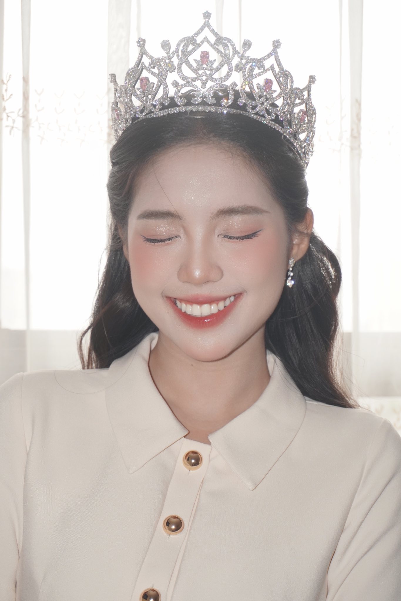 Một &Aacute; hậu Việt bất ngờ xuất hiện tr&ecirc;n trang Th&ocirc;ng tin Ch&iacute;nh phủ- Ảnh 5.