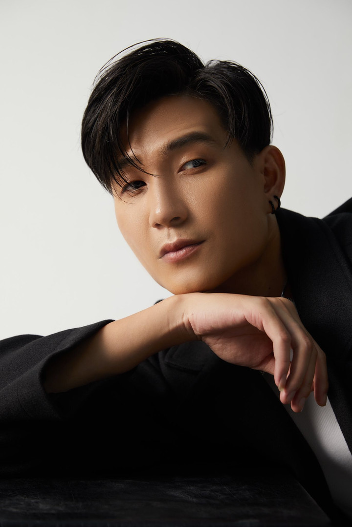 "Trai đểu" phim giờ v&agrave;ng VTV: Từng bị liệt 2 ch&acirc;n, mệnh danh "tổng t&agrave;i m&agrave;n ảnh"- Ảnh 4.