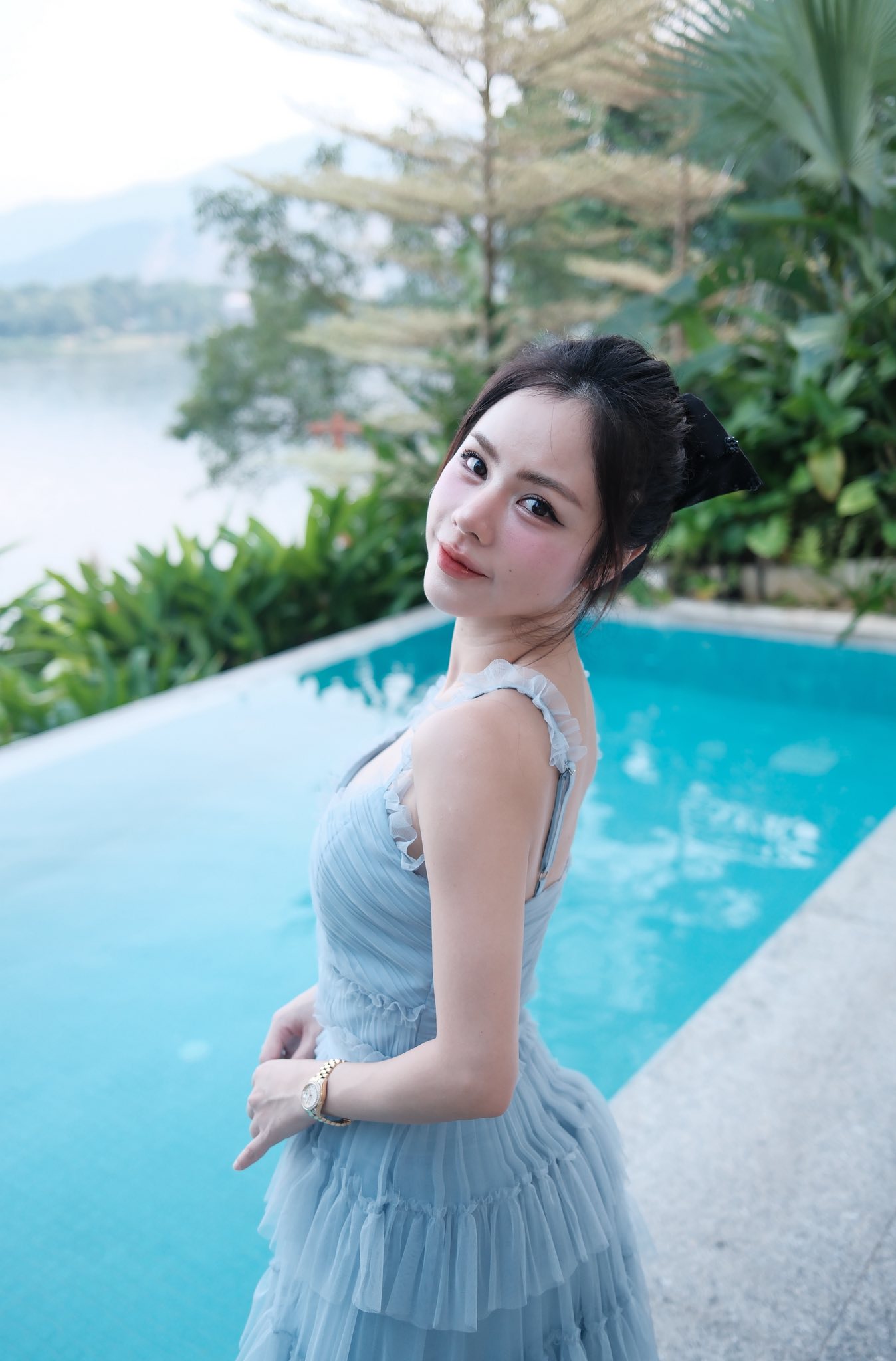 Nhan sắc mẹ đơn th&acirc;n được nam diễn vi&ecirc;n k&eacute;m 6 tuổi y&ecirc;u say đắm, sở hữu nh&agrave; 9 tầng ở trung t&acirc;m H&agrave; Nội- Ảnh 1.