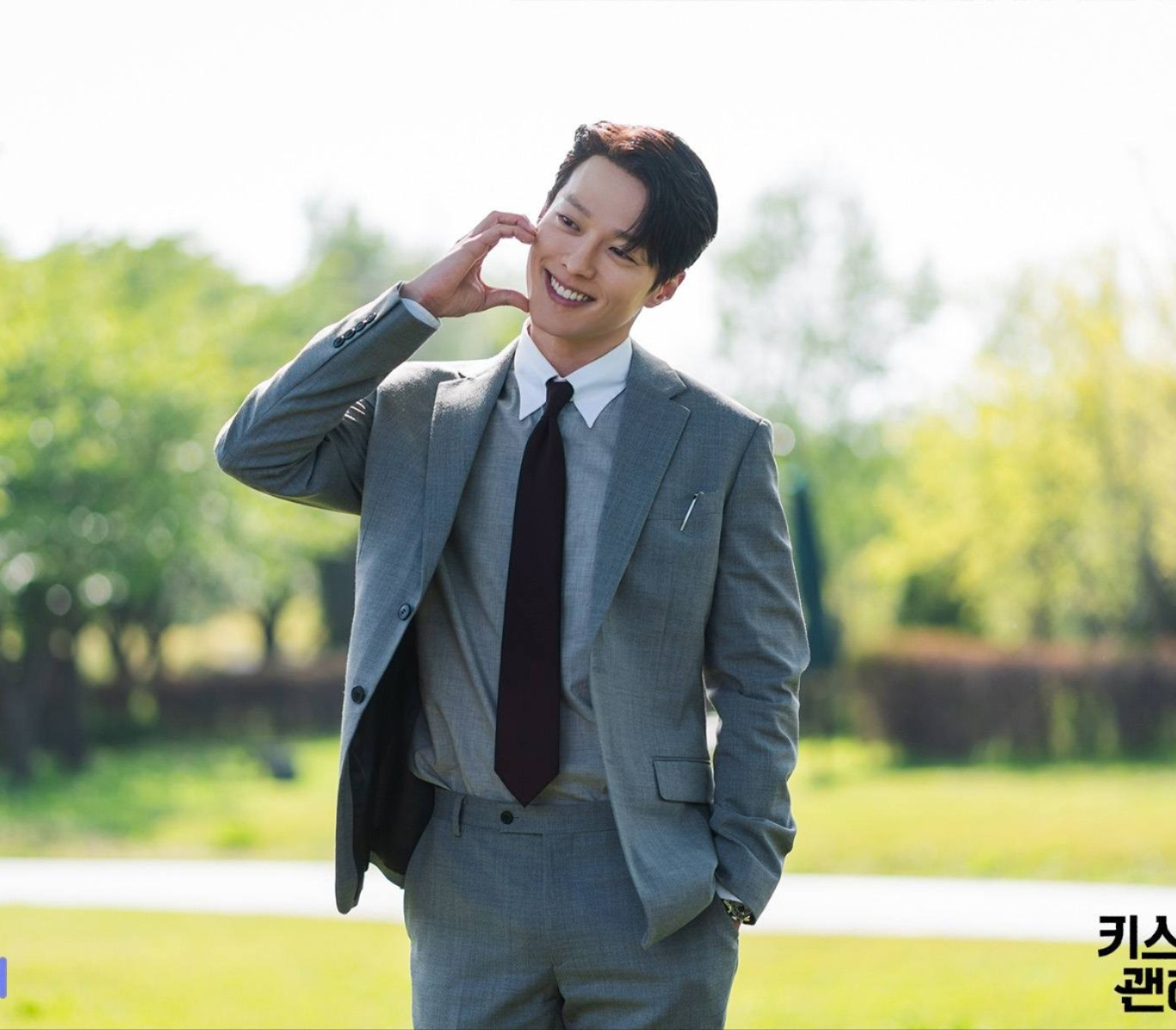 Nam thần cao 1,87 m đang gây bão màn ảnh- Ảnh 5.