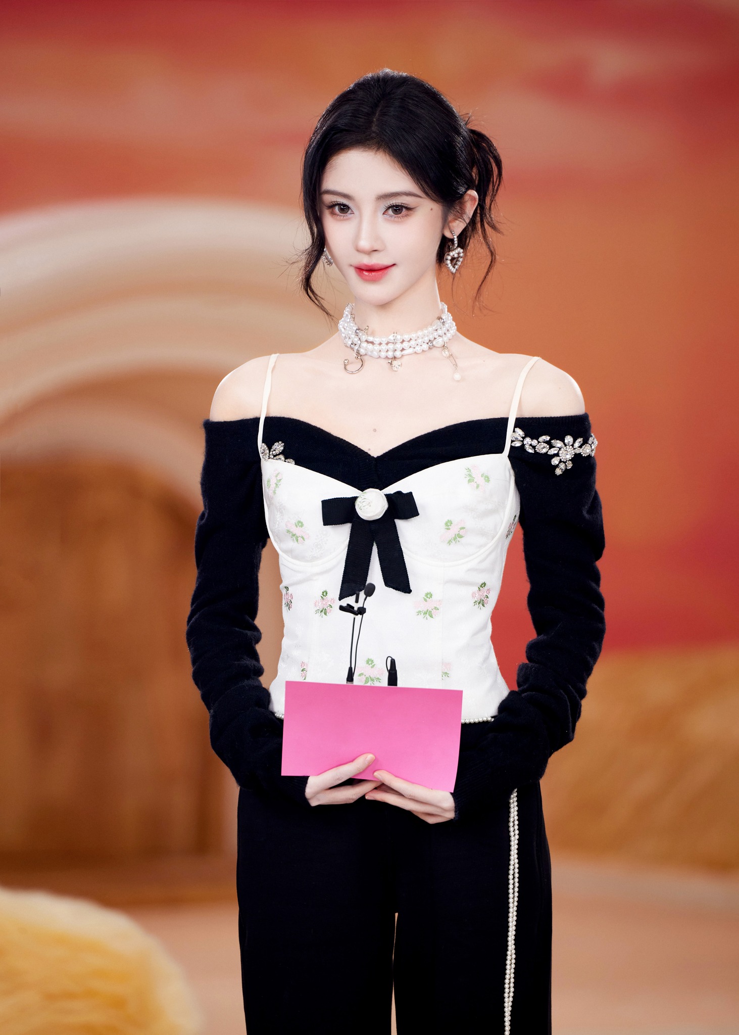 Dấu chấm hết của mỹ nh&acirc;n đẹp nhất showbiz: 8 năm gồng g&aacute;nh c&ocirc;ng ty, d&iacute;nh c&aacute;o buộc đại &aacute;n kinh tế- Ảnh 4.