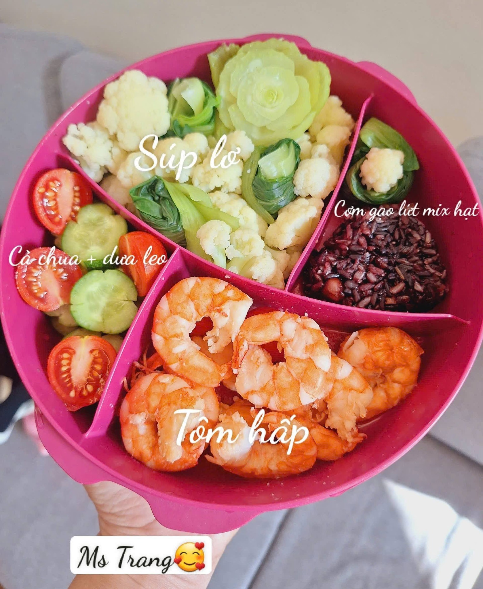 9 th&aacute;ng mang hộp cơm kiểu n&agrave;y đi l&agrave;m, mẹ 2 con giảm 15kg trong sự ngỡ ng&agrave;ng- Ảnh 7.