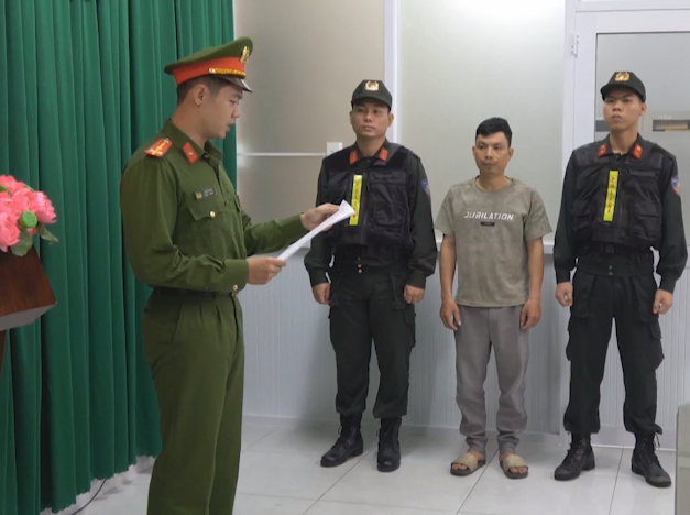 Ph&aacute; đường d&acirc;y &ldquo;biến&rdquo; thịt heo th&agrave;nh thịt b&ograve; ti&ecirc;u thụ tại 75 qu&aacute;n ăn ở TP.HCM v&agrave; nhiều địa phương- Ảnh 2.