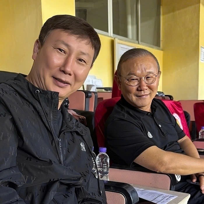 Lộ b&iacute; mật về chiếc nhẫn 