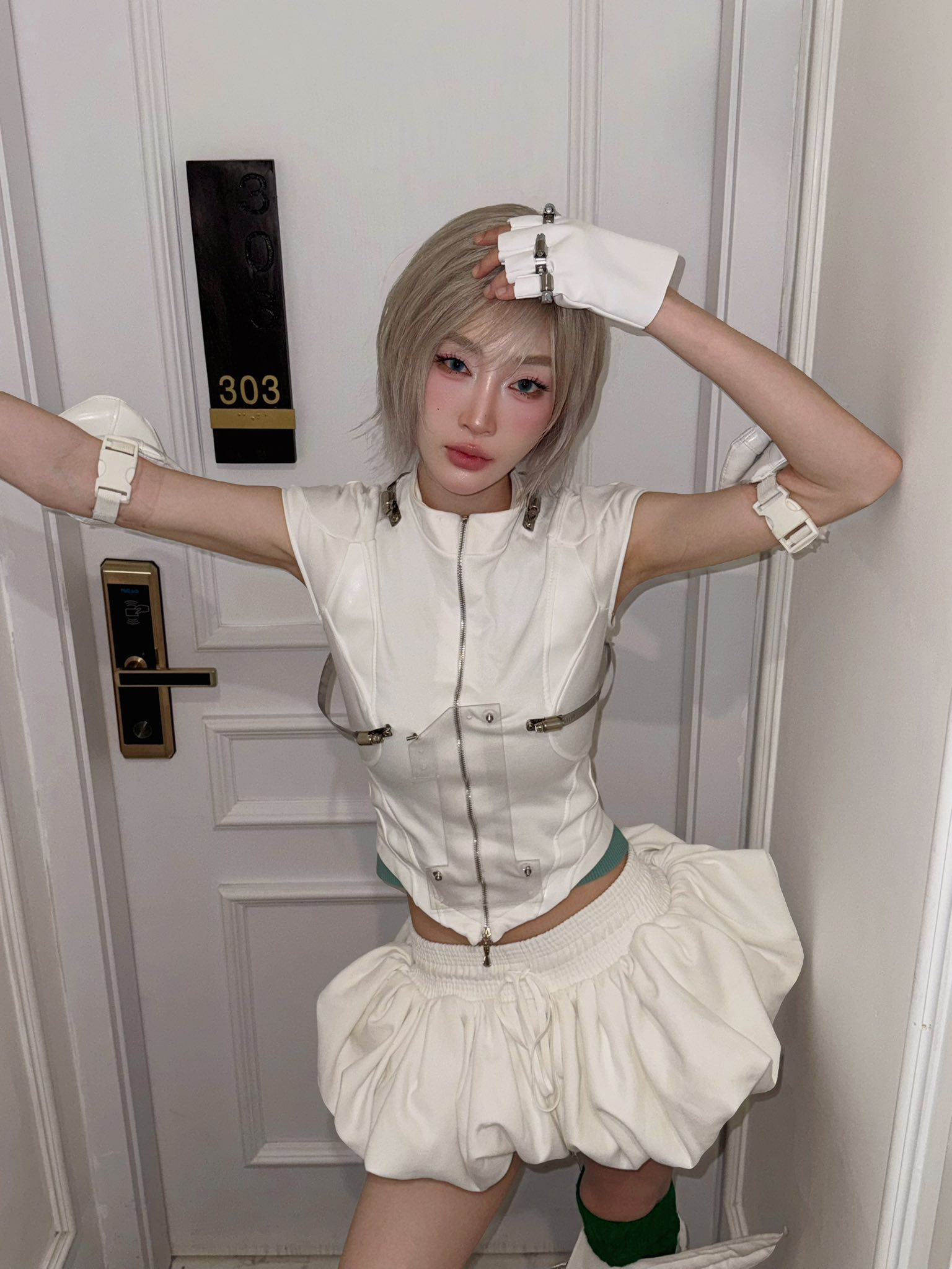 Nữ thần Vbiz đẹp đến mức AI kh&ocirc;ng thể bắt chước, nhan sắc l&ecirc;n hương 180 độ như &ldquo;thay đầu&rdquo;- Ảnh 1.