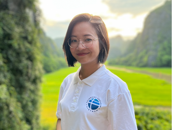 C&ocirc; g&aacute;i gần một thập kỷ l&agrave;m phim v&agrave; tấm v&eacute; học bổng đến Hollywood- Ảnh 1.