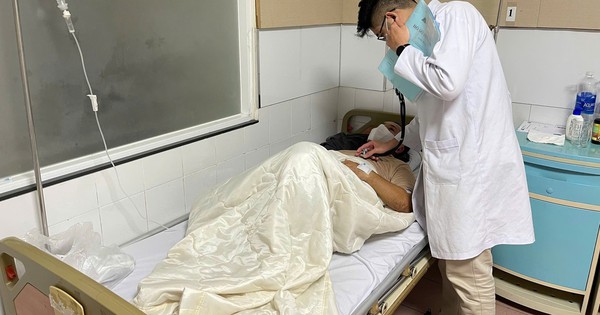 X&aacute;c định nguy&ecirc;n nh&acirc;n g&acirc;y ngộ độc b&aacute;nh m&igrave; cho gần 100 người tại L&acirc;m Đồng