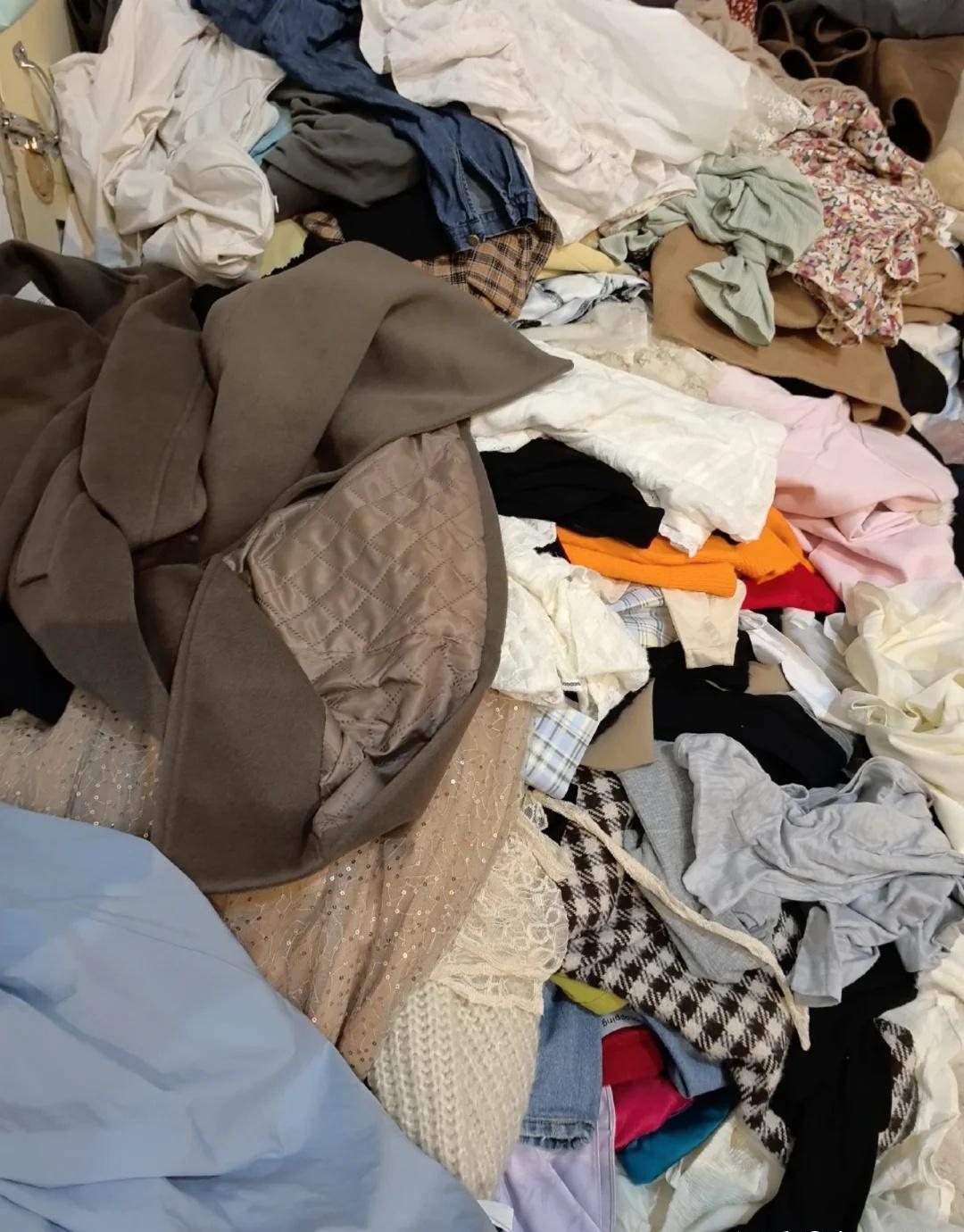 Thức tỉnh ở tuổi trung ni&ecirc;n: 10 việc nh&agrave; ch&iacute;nh ch&uacute;ng ta tự tạo ra - bỏ đi l&agrave; thấy cuộc sống nhẹ hẳn- Ảnh 3.