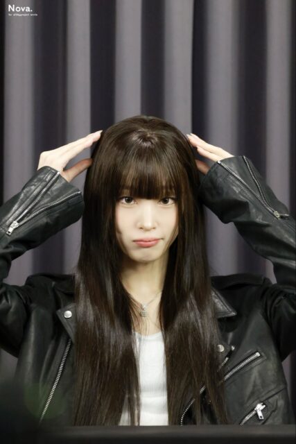 Tiểu thư Samsung khiến qu&aacute; khứ của Kim Ji Won được nhắc lại- Ảnh 1.