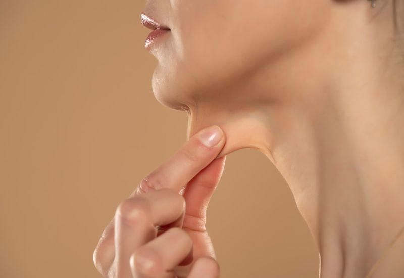 Kh&ocirc;ng phải đường hay căng thẳng, ch&iacute;nh th&oacute;i quen h&agrave;ng ng&agrave;y n&agrave;y đang khiến bạn gi&agrave; đi- Ảnh 4.