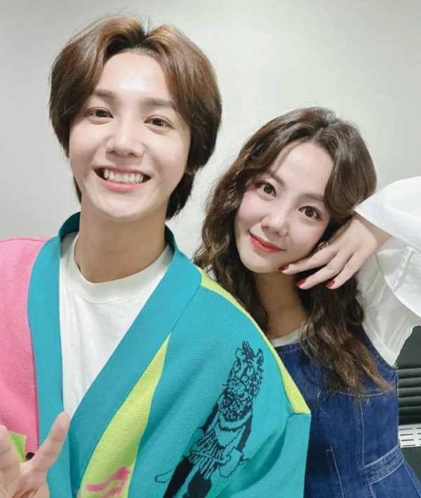 Ph&aacute;t hiện kh&aacute;ch mời k&eacute;m duy&ecirc;n hết chỗ n&oacute;i trong đ&aacute;m cưới b&iacute; mật nhất showbiz l&uacute;c n&agrave;y- Ảnh 5.