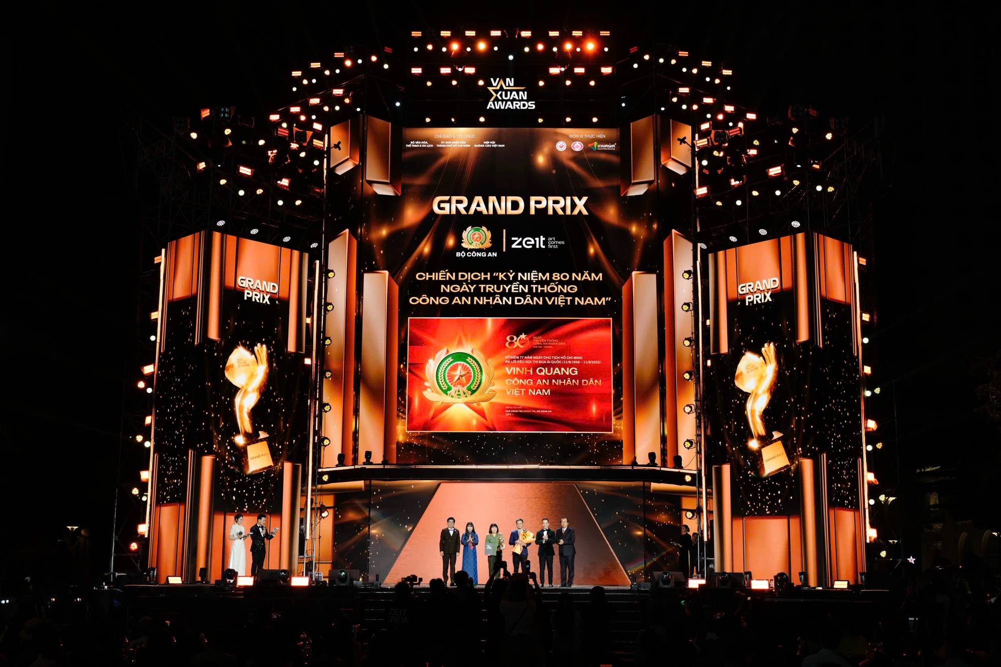 Giải thưởng Quảng c&aacute;o s&aacute;ng tạo Việt Nam 2025: Vạn Xu&acirc;n Awards 2025 vinh danh 62 &yacute; tưởng s&aacute;ng tạo xuất sắc- Ảnh 3.