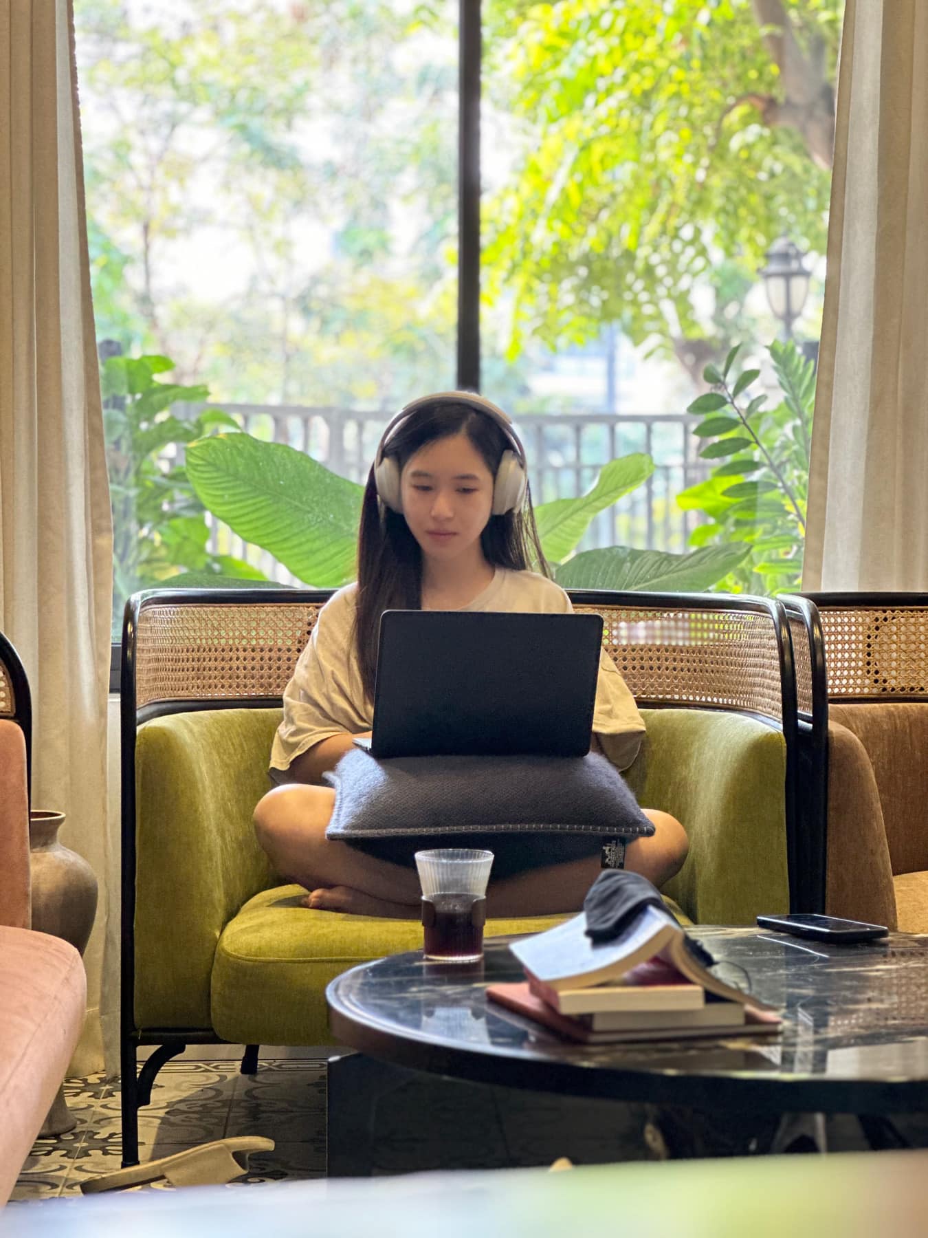 Nữ ca sĩ sở hữu biệt thự hơn 20 tỷ khi mới 24 tuổi, t&agrave;i sản khủng, giờ ngồi kh&ocirc;ng cũng c&oacute; tiền tỷ mỗi năm- Ảnh 4.