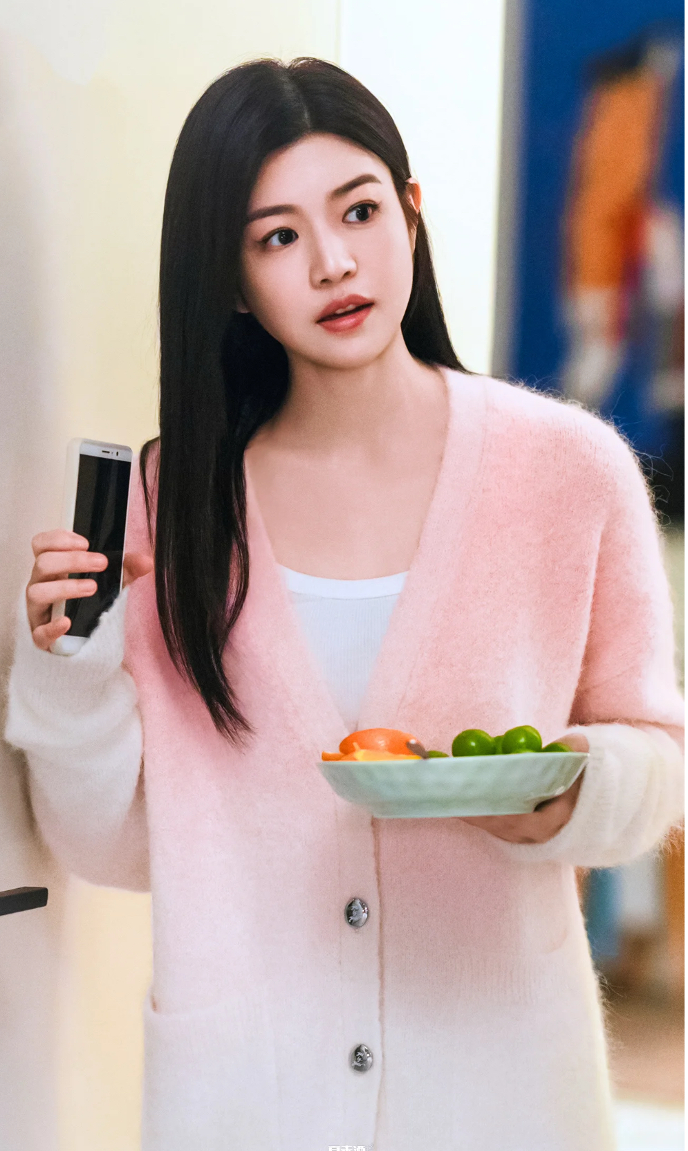 Trần đời chỉ c&oacute; Trần Nghi&ecirc;n Hy: 42 tuổi vẫn c&acirc;n đẹp style c&ocirc;ng ch&uacute;a v&agrave; "trai ngoan" k&eacute;m 19 tuổi- Ảnh 9.