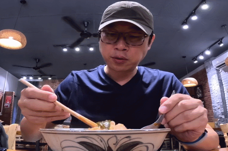 Không phải cháo gà, món ăn chỉ từ 35.000 đồng/phần mới là đại diện Việt vào top 20 ngon nhất thế giới- Ảnh 3. Không phải cháo gà, món ăn chỉ từ 35.000 đồng/phần mới là đại diện Việt vào top 20 ngon nhất thế giới- Ảnh 3.