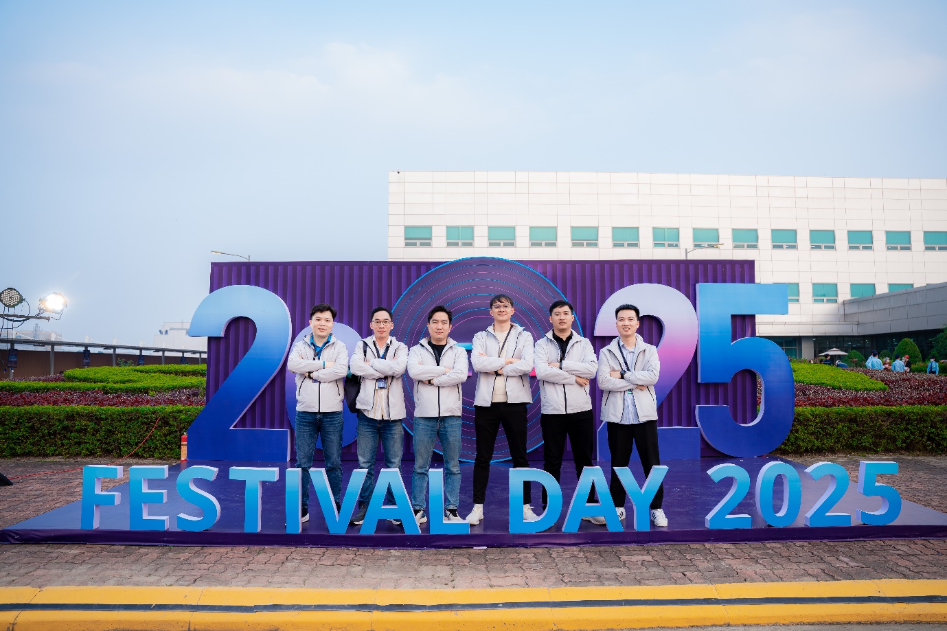 Festival 2025: Ng&agrave;y hội si&ecirc;u lớn của gia đ&igrave;nh SEMV - ch&aacute;y hết m&igrave;nh!- Ảnh 5.