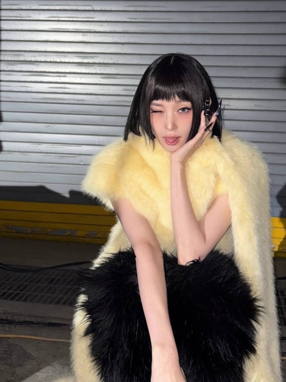 Tiểu thư Samsung khiến qu&aacute; khứ của Kim Ji Won được nhắc lại- Ảnh 12.