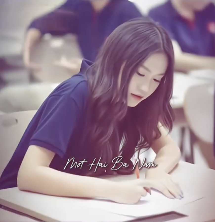 Bận rộn chăm chồng chấn thương v&agrave; con trai nhỏ, tiểu thư Do&atilde;n Hải My vẫn &acirc;m thầm thi đỗ Thạc sĩ Đại học Luật- Ảnh 1.