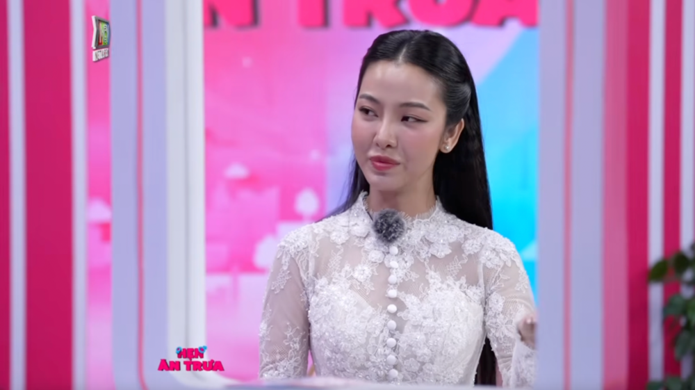 Kim Cương hẹn h&ograve; Ch&aacute;nh T&iacute;n- Ảnh 1.