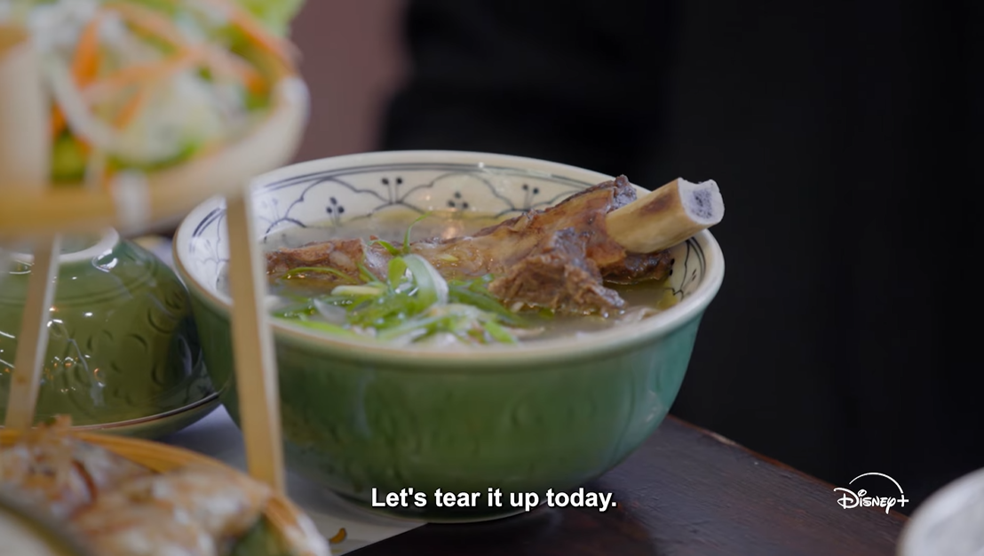 Sốc: Jungkook, Jimin (BTS) ở Đ&agrave; Nẵng ăn 1 bữa gọi 9 m&oacute;n to&agrave;n thịt v&agrave; hải sản- Ảnh 2.