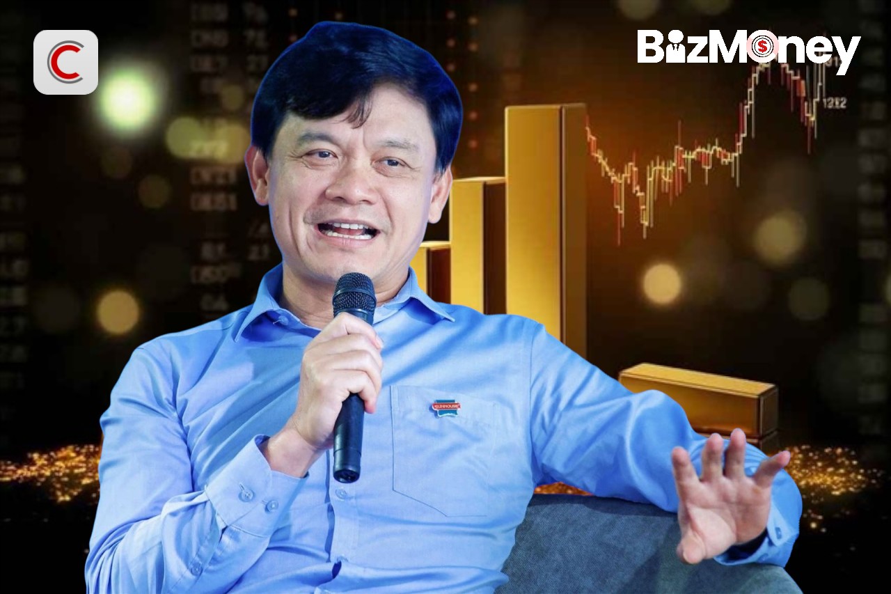 Shark Ph&uacute; dự b&aacute;o chu k&igrave; 2026-2030: Nếu gi&aacute; v&agrave;ng cao k&eacute;o gi&aacute; nh&agrave; đất tăng, buộc mặt bằng thu nhập phải tăng từ 10 triệu l&ecirc;n 20&ndash;30 triệu đồng, c&aacute;c loại h&agrave;ng h&oacute;a kh&aacute;c cũng tăng- Ảnh 1.