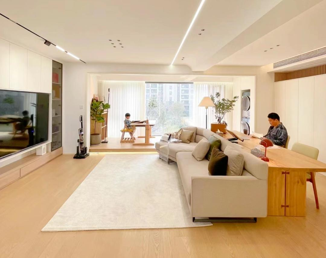 Kinh nghiệm 15 năm sống chung cư: T&ocirc;i nhận ra n&ecirc;n l&agrave;m ph&ograve;ng kh&aacute;ch ngang hay dọc, chọn đ&uacute;ng th&igrave; sống sướng, b&aacute;n dễ- Ảnh 2.