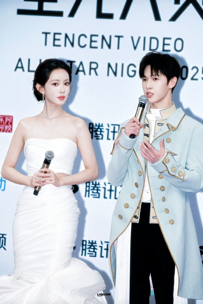 Cặp chị - em phim giờ v&agrave;ng lộ clip hẹn h&ograve; 4 ng&agrave;y liền, phản ứng sau đ&oacute; mới đ&aacute;ng b&agrave;n- Ảnh 3.