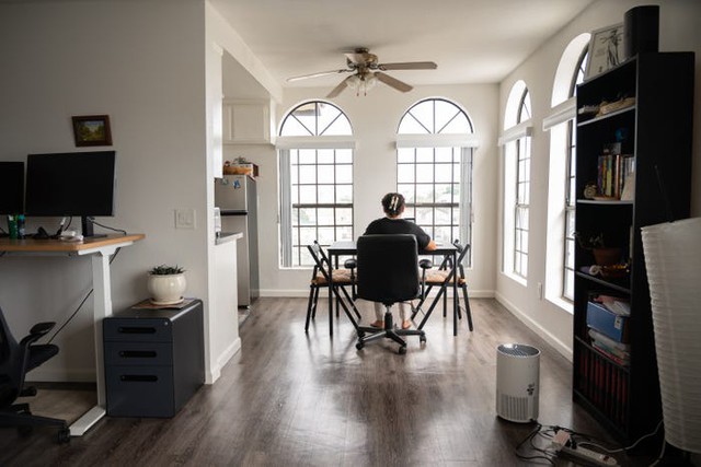 Kiếm tiền ở th&agrave;nh phố qu&aacute; kh&oacute;, c&ocirc; g&aacute;i l&agrave;m 1 việc &ldquo;lật ngược t&igrave;nh thế&rdquo;: Giờ tiền tự chảy v&agrave;o t&uacute;i!- Ảnh 2.