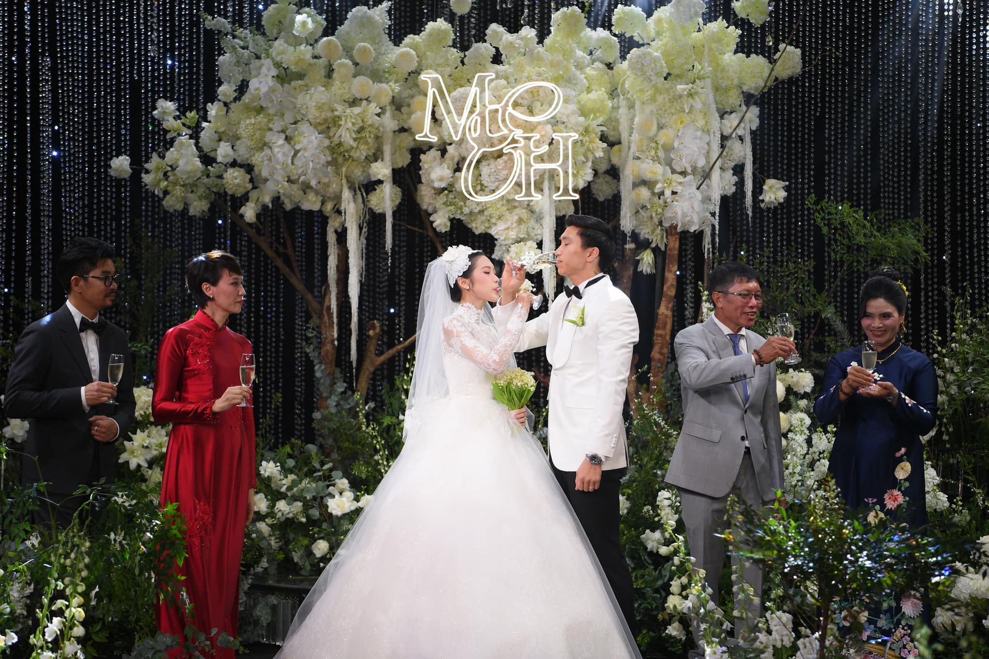 H&eacute; lộ mối quan hệ giữa Do&atilde;n Hải My v&agrave; gia đ&igrave;nh Đo&agrave;n Văn Hậu, liệu c&oacute; tốt đẹp?- Ảnh 1.