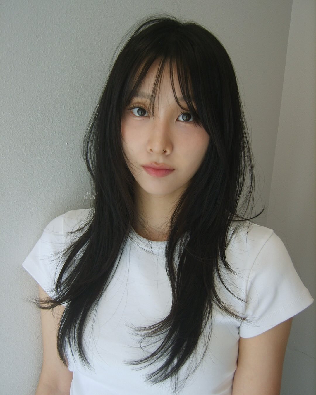 4 kiểu t&oacute;c d&agrave;i trẻ trung, nịnh mặt cho những ai kh&ocirc;ng th&iacute;ch cắt t&oacute;c ngắn- Ảnh 8.