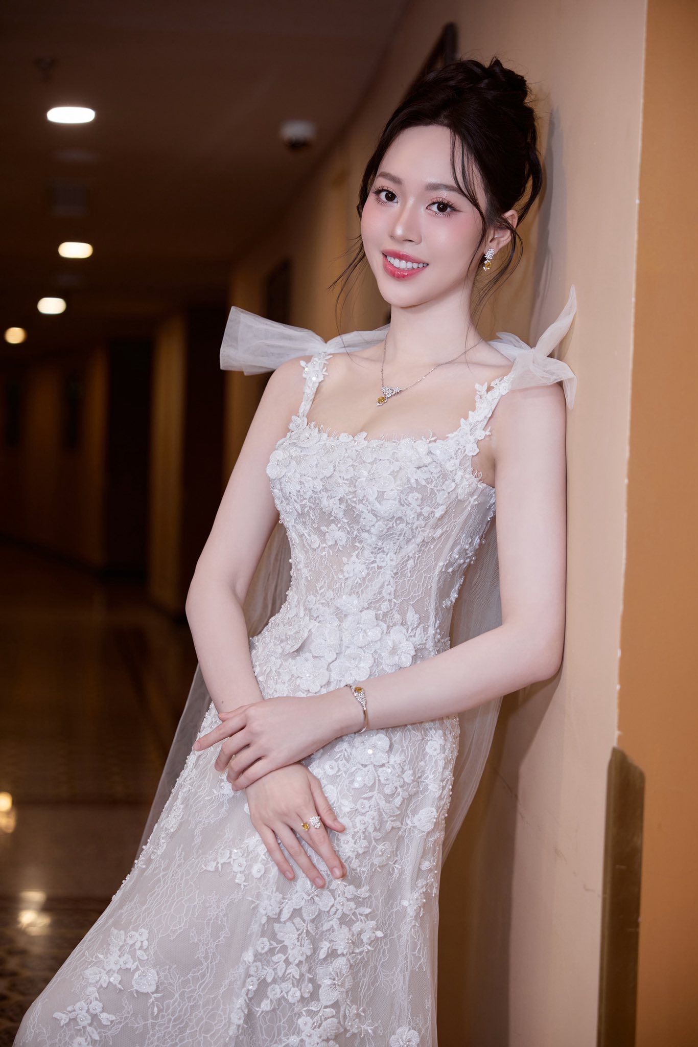 Chuyện lạ g&igrave; đang xảy ra với &Aacute; hậu Trịnh Thuỳ Linh?- Ảnh 7.