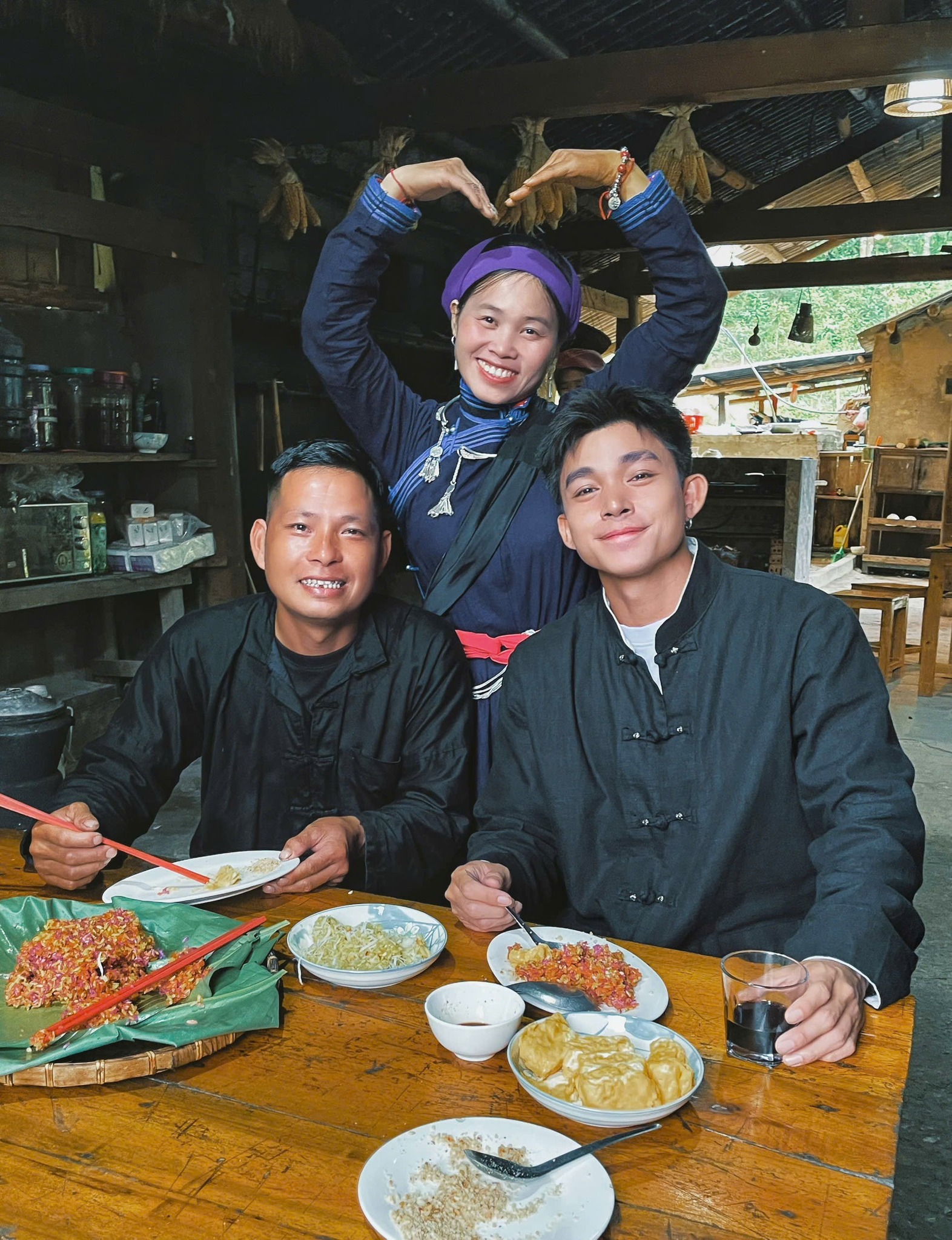 Chị V&agrave;ng Thị Th&ocirc;ng trong Gia đ&igrave;nh Haha nghẹn ng&agrave;o chia sẻ sau khi người th&acirc;n qua đời- Ảnh 7.