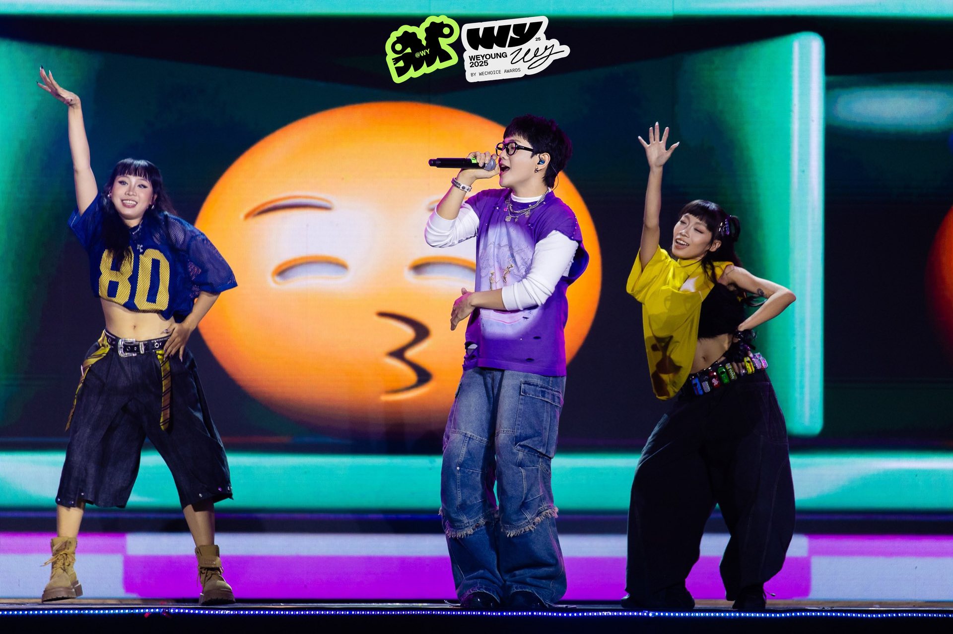 WeYoung 2025: Khi c&aacute;c nghệ sĩ trẻ l&agrave;m chủ s&acirc;n khấu v&agrave; toả s&aacute;ng bằng c&acirc;u chuyện &acirc;m nhạc của ch&iacute;nh m&igrave;nh- Ảnh 3.