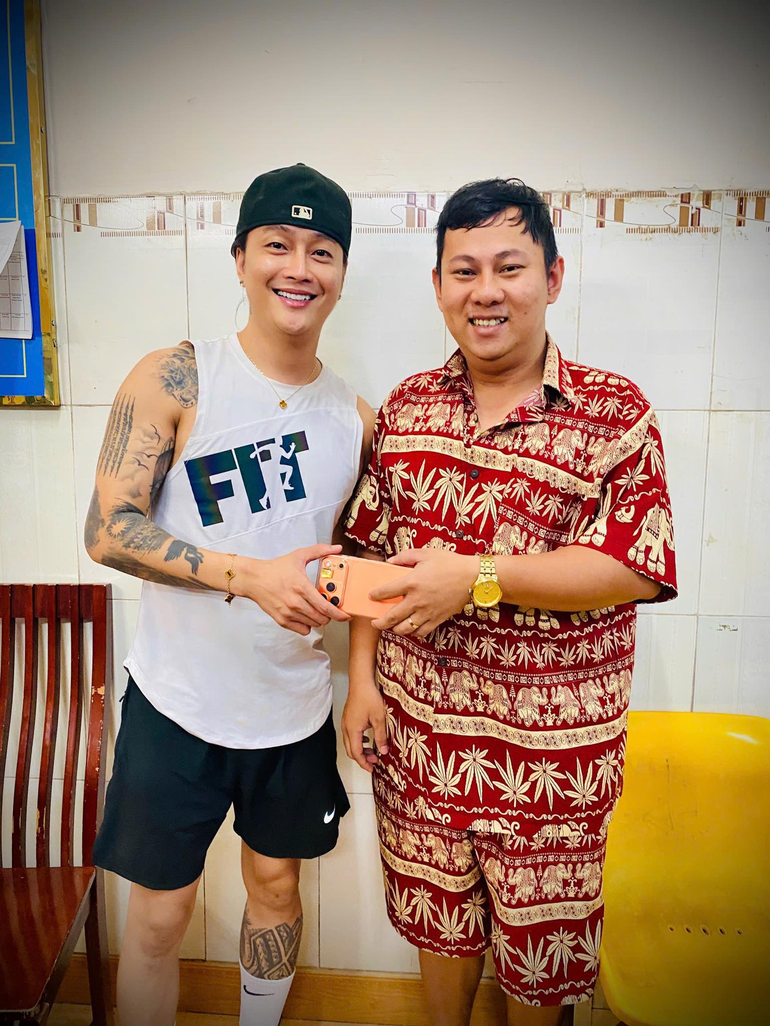 C&ocirc;ng an TP.HCM hỗ trợ ca sĩ TiTi t&igrave;m lại iPhone 17 Pro Max- Ảnh 1.