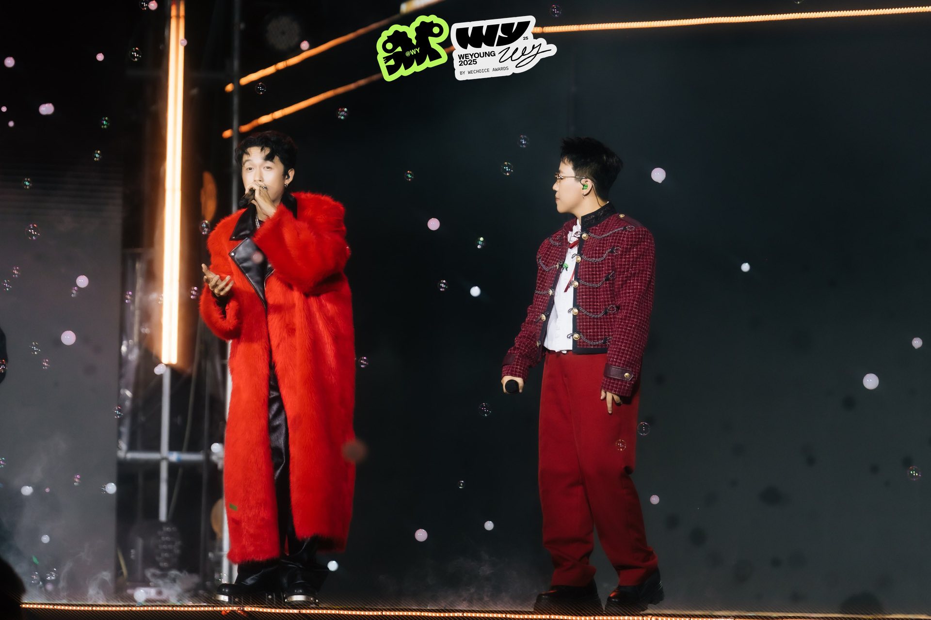 WeYoung 2025: Khi c&aacute;c nghệ sĩ trẻ l&agrave;m chủ s&acirc;n khấu v&agrave; toả s&aacute;ng bằng c&acirc;u chuyện &acirc;m nhạc của ch&iacute;nh m&igrave;nh- Ảnh 17.