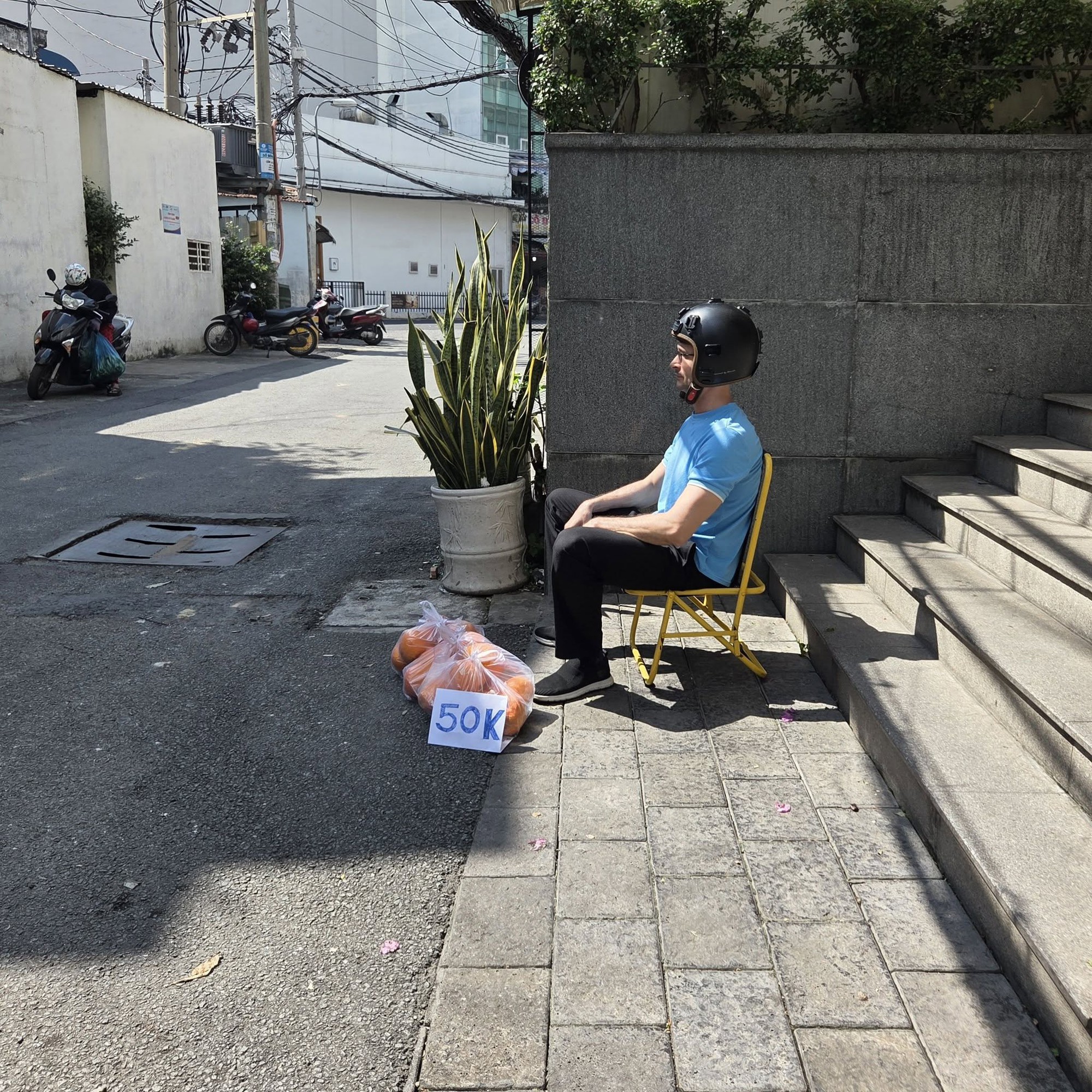 Kh&aacute;ch T&acirc;y nằng nặc mua hết xe chở cam c&oacute; biển số 37, đ&ograve;i b&aacute;n lại gi&aacute; gấp đ&ocirc;i v&igrave; l&yacute; do kh&ocirc;ng ai ngờ tới- Ảnh 4.