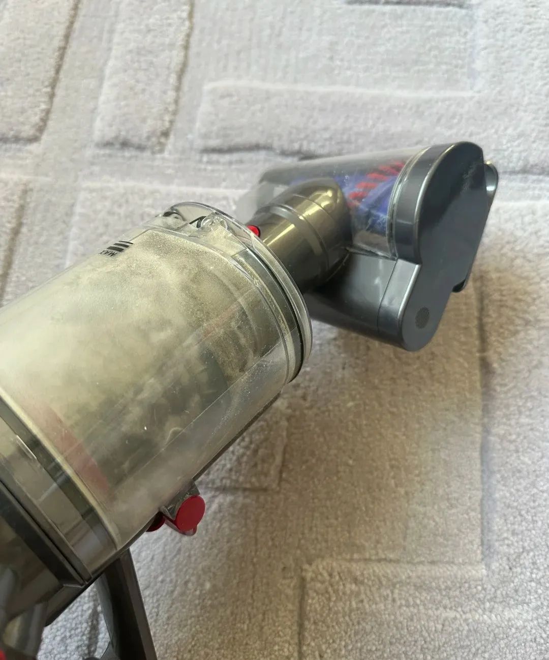 7 m&oacute;n đồ nh&igrave;n th&igrave; sang nhưng cực khổ khi vứt bỏ, t&ocirc;i mất cả năm mới dọn hết- Ảnh 3.