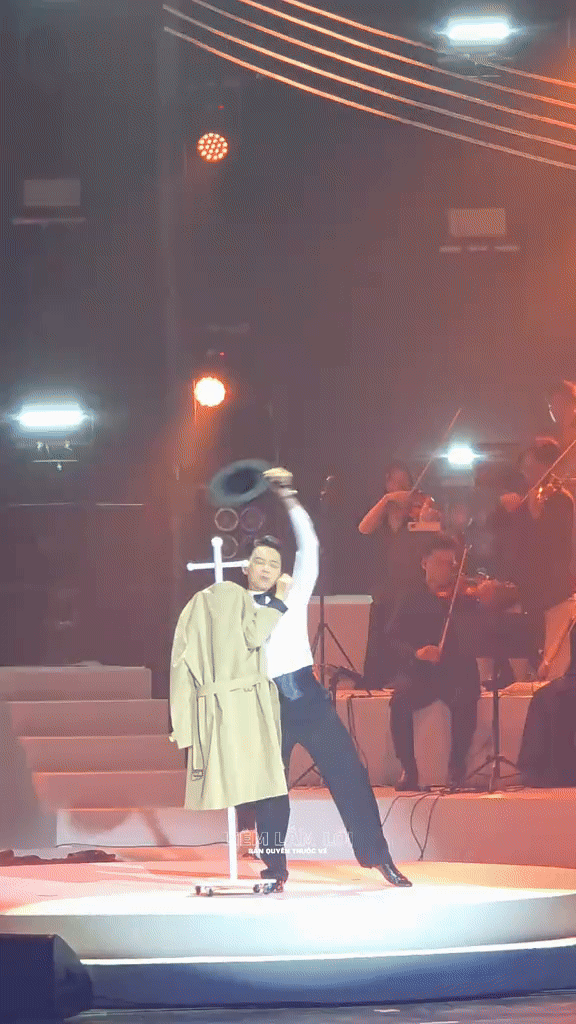 Ngại hộ nam ca sĩ b&aacute;n v&eacute; đắt ngang ngửa Mỹ T&acirc;m: L&agrave;m g&igrave; kh&oacute; coi vậy trời?- Ảnh 3.