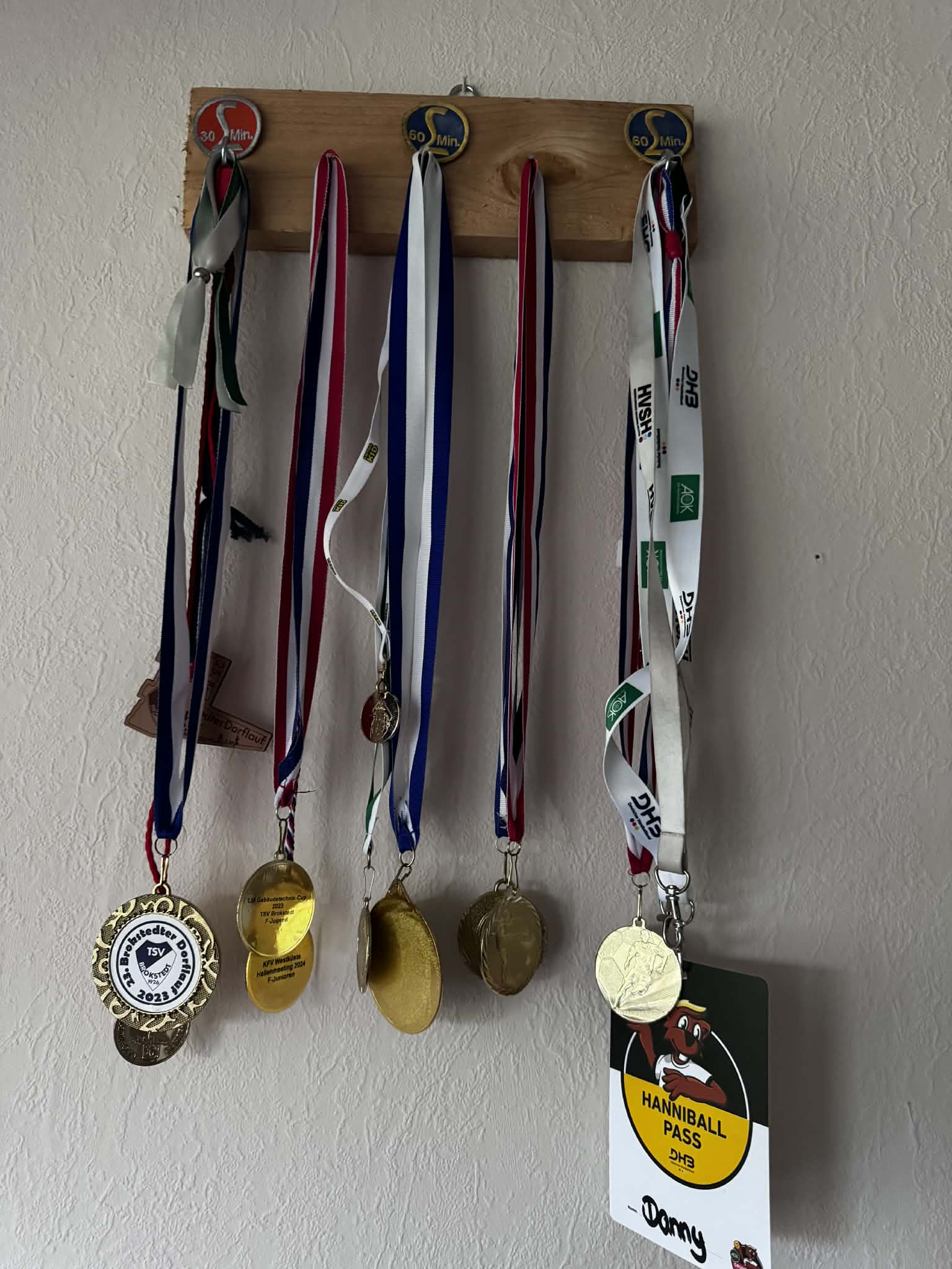 Cậu bé mới 9 tuổi đã đi qua 16 quốc gia, học nhảy lớp: Bị thị phi vì... quá giỏi liền được mẹ động viên 1 câu cực thấm!- Ảnh 8.