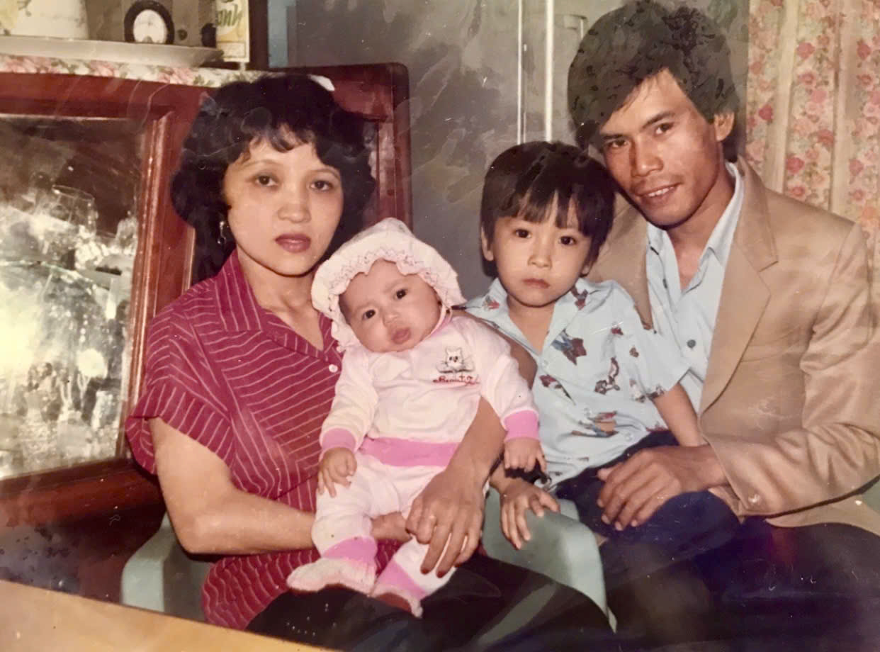 8 ng&agrave;y nằm viện hết 2.060 đồng l&agrave; bill giấy ra viện của 1 sản phụ sinh con năm 1988: C&acirc;u chuyện c&oacute; thật từ người mẹ chưa từng chia sẻ cho ai- Ảnh 3.