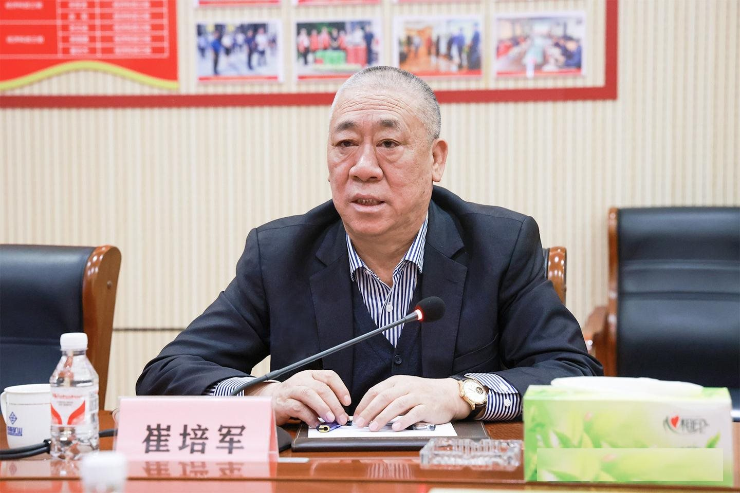 Chủ tịch tập đo&agrave;n ngh&igrave;n tỷ ph&aacute;t 375 tỷ đồng tiền mặt thưởng Tết, đếm bao nhi&ecirc;u được bấy nhi&ecirc;u, c&oacute; năm đ&atilde;i lẩu 10 ng&agrave;y liền- Ảnh 2.