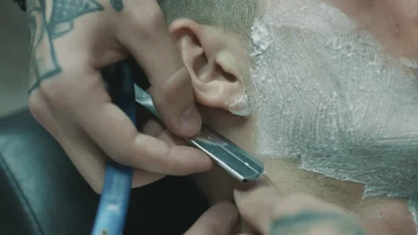 Nam sinh 18 tuổi vừa thi đại học xong ph&aacute;t hiện nhiễm HIV, bật kh&oacute;c th&uacute; nhận: 