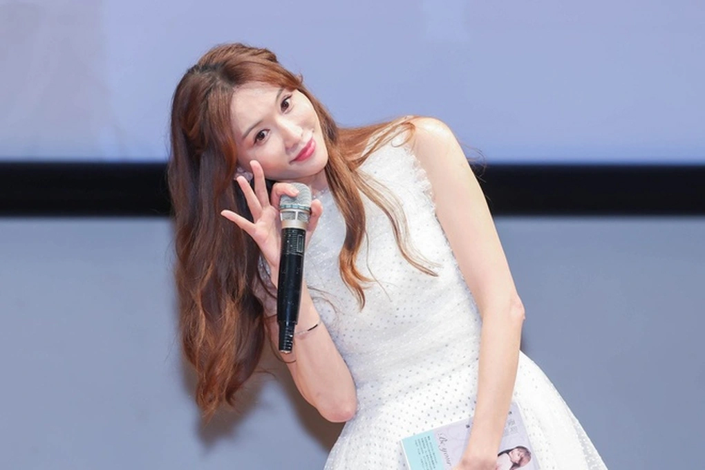 Thức uống gi&uacute;p "mỹ nh&acirc;n số 1 Đ&agrave;i Loan" tuổi 51 &iacute;t son phấn vẫn khiến g&aacute;i đ&ocirc;i mươi phải e d&egrave;: Rất bổ kh&iacute; huyết, tốt cho nội tiết- Ảnh 4.