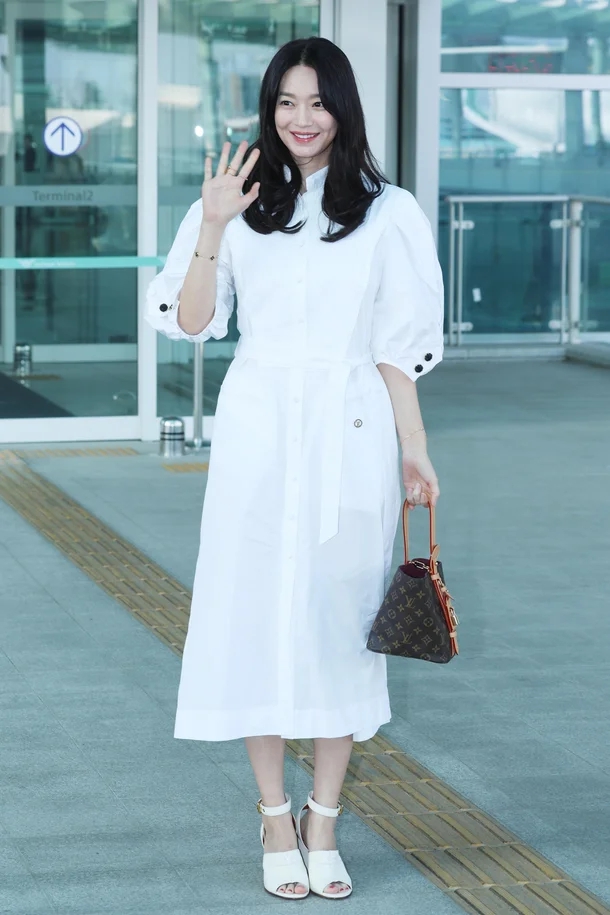 Vợ đẹp của 3 tài tử tên Bin: Toàn là huyền thoại nhan sắc, style tuổi ngoài 40 đẳng cấp- Ảnh 14.