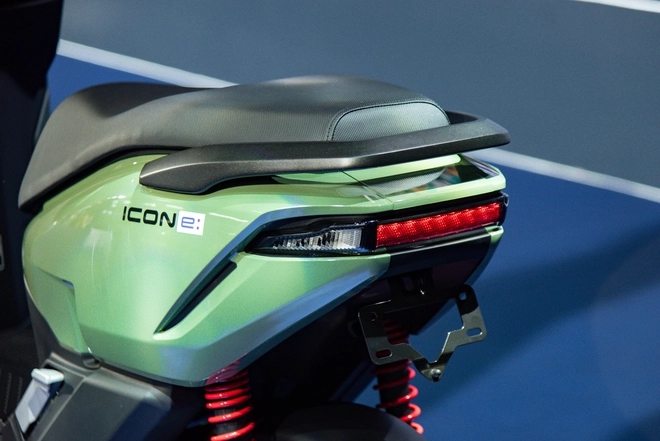 Honda ICON e: giảm gi&aacute; kỷ lục tại đại l&yacute;: Thực tế c&ograve;n 17 triệu đồng, rẻ hơn cả Wave, đầy điện đủ chạy H&agrave; Nội - Ninh B&igrave;nh- Ảnh 6.