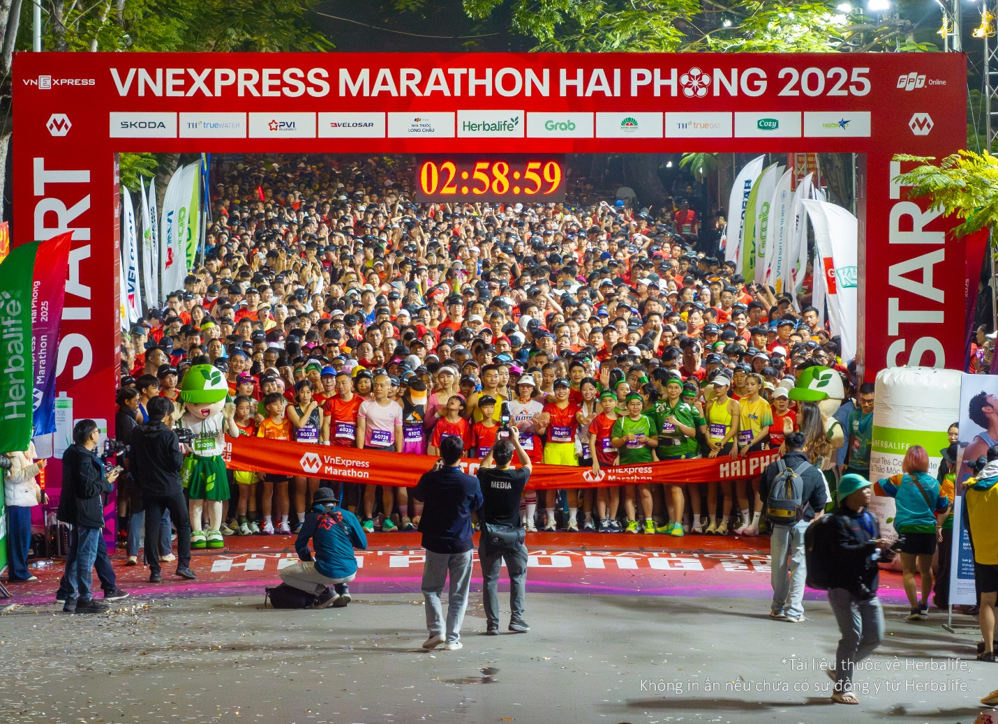 Herbalife Việt Nam ghi dấu ấn tại VnExpress Marathon Hải Ph&ograve;ng 2025 với hơn 14.000 vận động vi&ecirc;n tham gia- Ảnh 1.